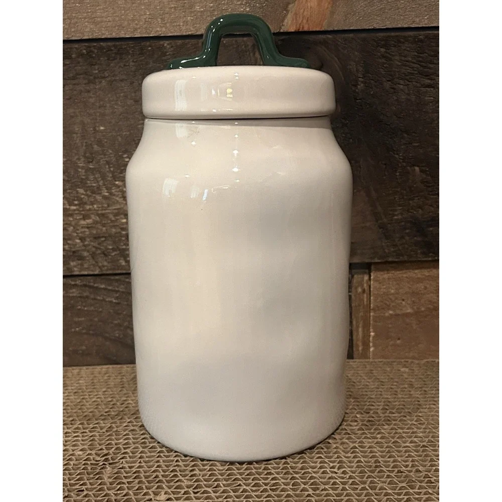 Rae Dunn Ceramic FELIZ NAVIDAD Christmas Cookie‎ Jar Canister Decor